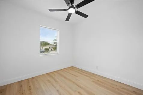 1209 14th Court Lake Worth Beach FL 33460