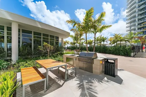 220 Lake Shore Drive Lake Park FL 33403