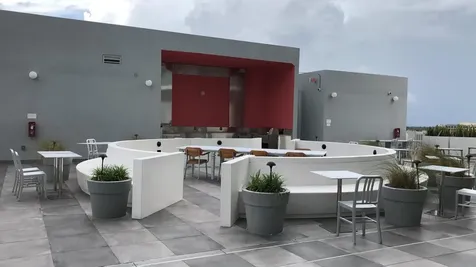 2000 Metropica Way Sunrise FL 33323