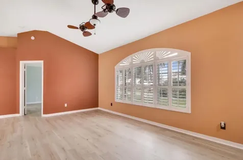 6461 NW Friendly Circle Port Saint Lucie FL 34983