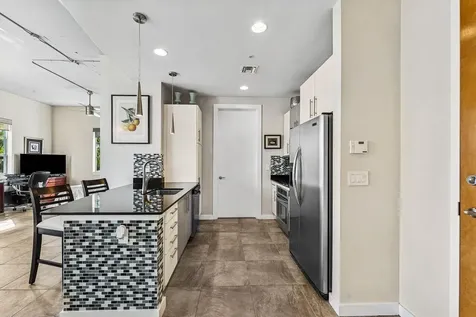 335 Se 6th Avenue Delray Beach FL 33483