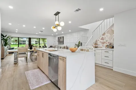 21 Stratford Drive Boynton Beach FL 33436