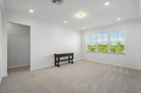 916 Hookline Circle Loxahatchee FL 33470