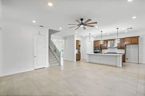 916 Hookline Circle Loxahatchee FL 33470