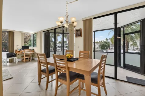 800 Jeffery Street Boca Raton FL 33487