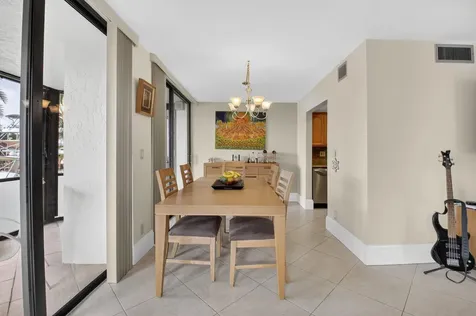 800 Jeffery Street Boca Raton FL 33487