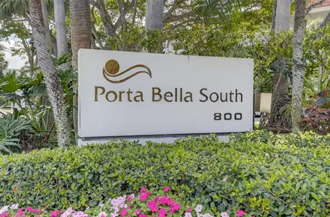 800 Jeffery Street Boca Raton FL 33487