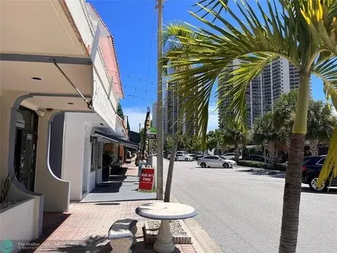 3321 NE 33rd Street Fort Lauderdale FL 33308