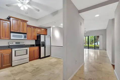 1620 Presidential Way West Palm Beach FL 33401