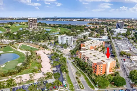 1620 Presidential Way West Palm Beach FL 33401