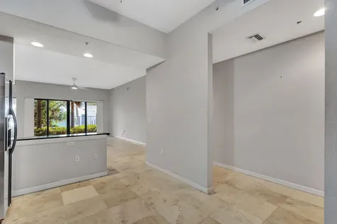 1620 Presidential Way West Palm Beach FL 33401