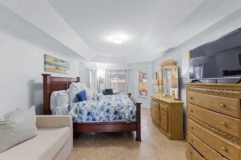 662 Sw Dwight Avenue Port Saint Lucie FL 34983