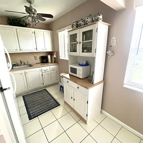 397 Markham R Deerfield Beach FL 33442