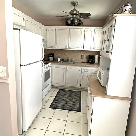 397 Markham R Deerfield Beach FL 33442