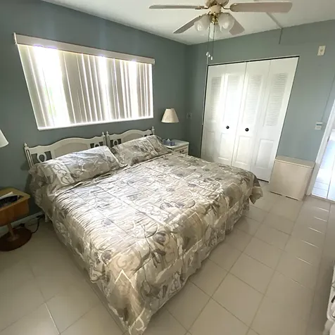 397 Markham R Deerfield Beach FL 33442