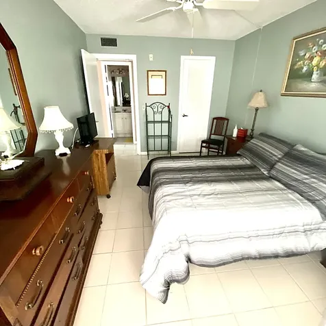 397 Markham R Deerfield Beach FL 33442