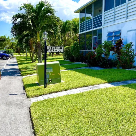 397 Markham R Deerfield Beach FL 33442