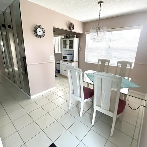 397 Markham R Deerfield Beach FL 33442
