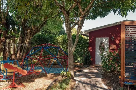 12301 Sw 107th Avenue Miami FL 33176