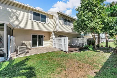 2877 NE 15th Street Pompano Beach FL 33062