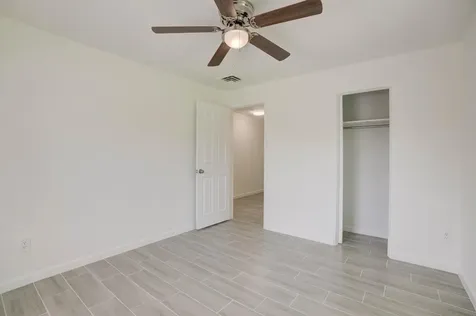 2206 Elizabeth Avenue Fort Pierce FL 34982