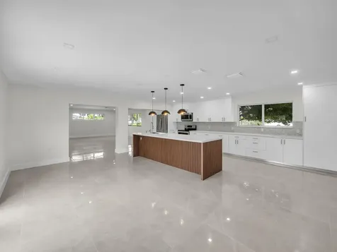 21020 Highland Lakes Boulevard Miami FL 33179
