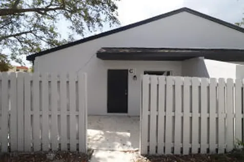 2011 Oleander Boulevard Fort Pierce FL 34950