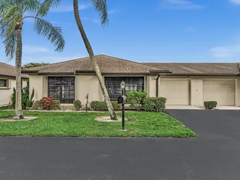 4951 Equestrian Circle Boynton Beach FL 33436