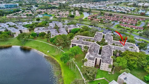 5220 Las Verdes Circle Delray Beach FL 33484