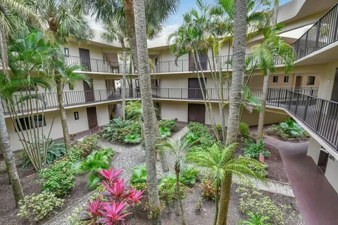5220 Las Verdes Circle Delray Beach FL 33484