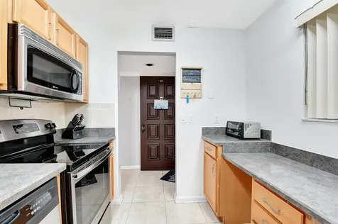 5220 Las Verdes Circle Delray Beach FL 33484