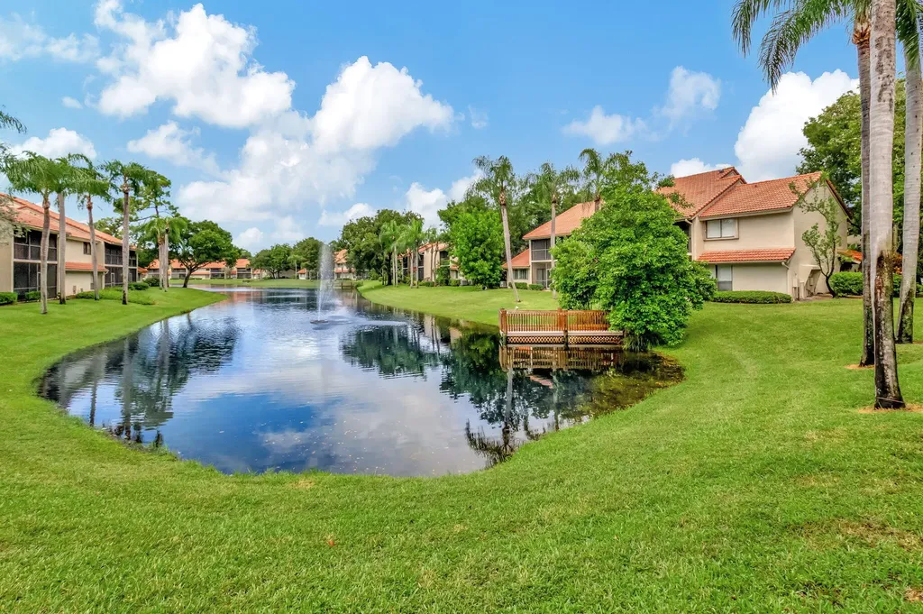 5731 Coach House Circle Boca Raton FL 33486