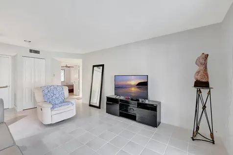 5731 Coach House Circle Boca Raton FL 33486