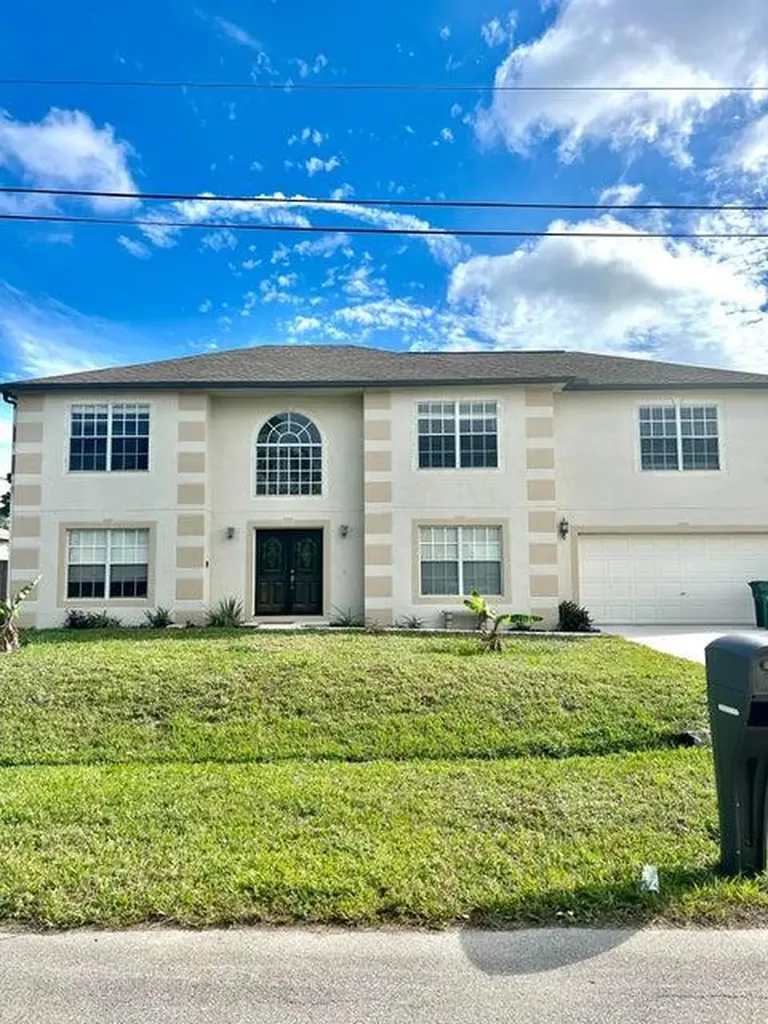 4313 Sw Gagnon Road Port Saint Lucie FL 34953