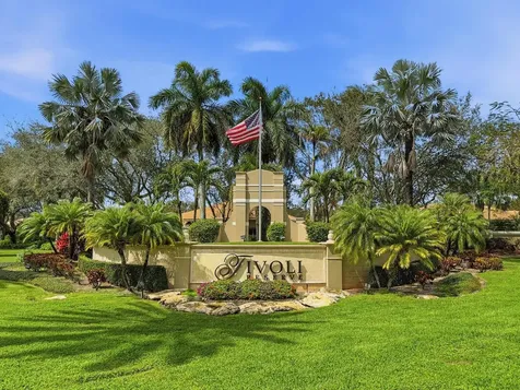 11082 Via Siena Boynton Beach FL 33437