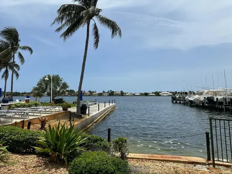 160 Yacht Club Way Hypoluxo FL 33462