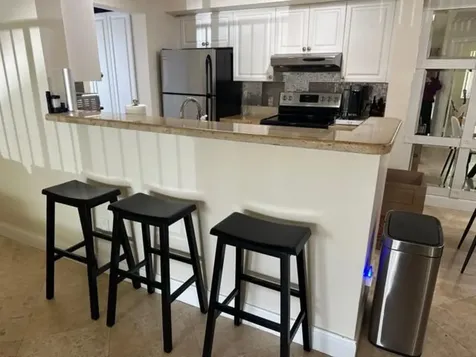 160 Yacht Club Way Hypoluxo FL 33462