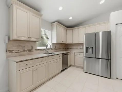 7420 Lugano Drive Boynton Beach FL 33437