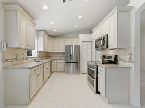 7420 Lugano Drive Boynton Beach FL 33437