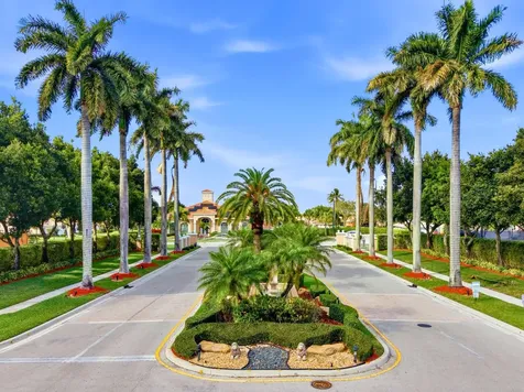 7420 Lugano Drive Boynton Beach FL 33437