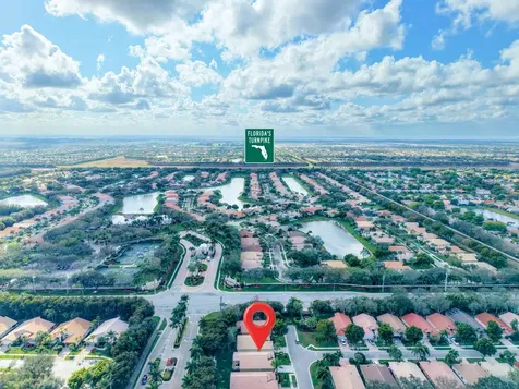 7420 Lugano Drive Boynton Beach FL 33437