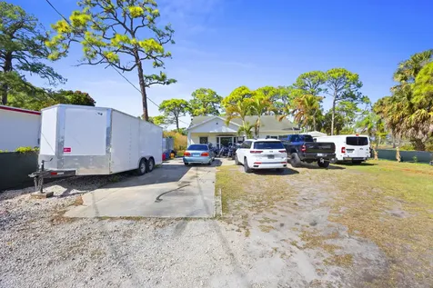 2517 Se Normand Street Stuart FL 34997