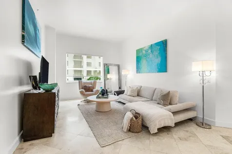 99 SE Mizner Boulevard Boca Raton FL 33432