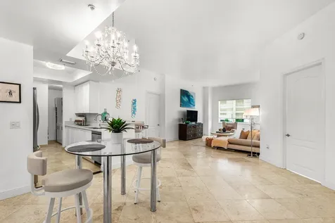 99 SE Mizner Boulevard Boca Raton FL 33432