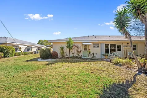 113 Lakes End Drive Fort Pierce FL 34982