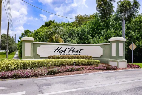 113 Lakes End Drive Fort Pierce FL 34982