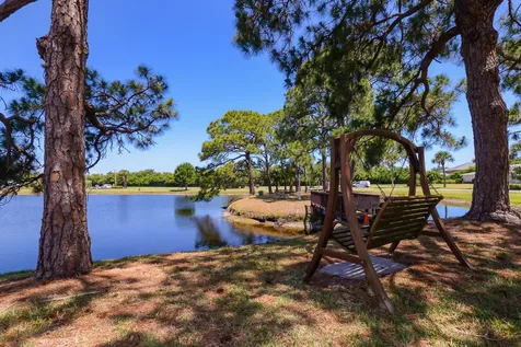 113 Lakes End Drive Fort Pierce FL 34982