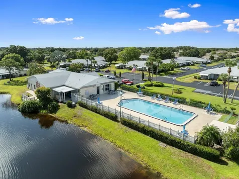 113 Lakes End Drive Fort Pierce FL 34982