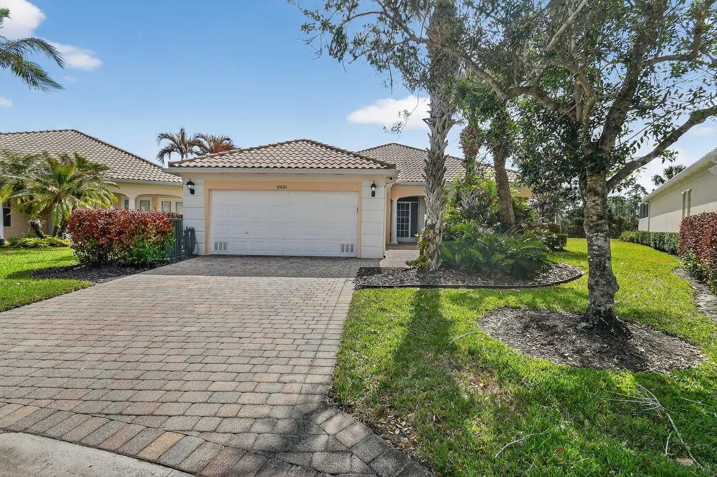 8681 Se Nicolete Lane Hobe Sound FL 33455