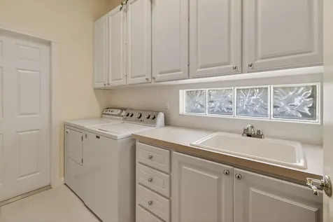 8681 Se Nicolete Lane Hobe Sound FL 33455